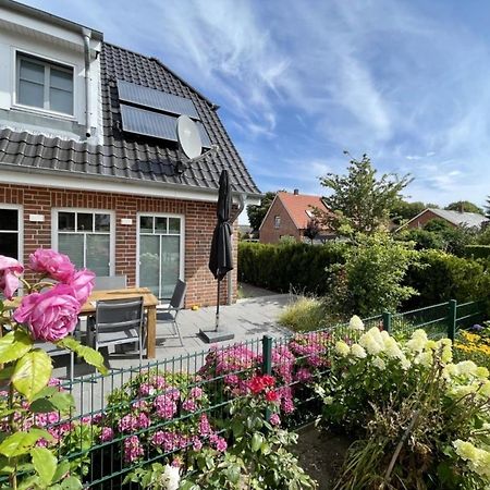 Haus Katharina Links Villa Wyk auf Föhr Exterior foto